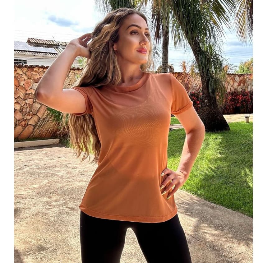 Camiseta Academia Dry Fit Camisa Blusa Feminina Caminhada Treino Baby Look Musculação