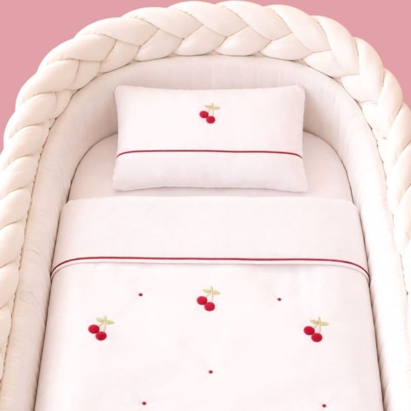 Kit Berço maternidade ou Kit Carrinho de Passeio com 2 peças Bordado à mão 100% algodão - (pronta entrega)