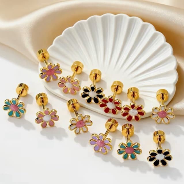 Brinco infantil Flor Hipoalergênico