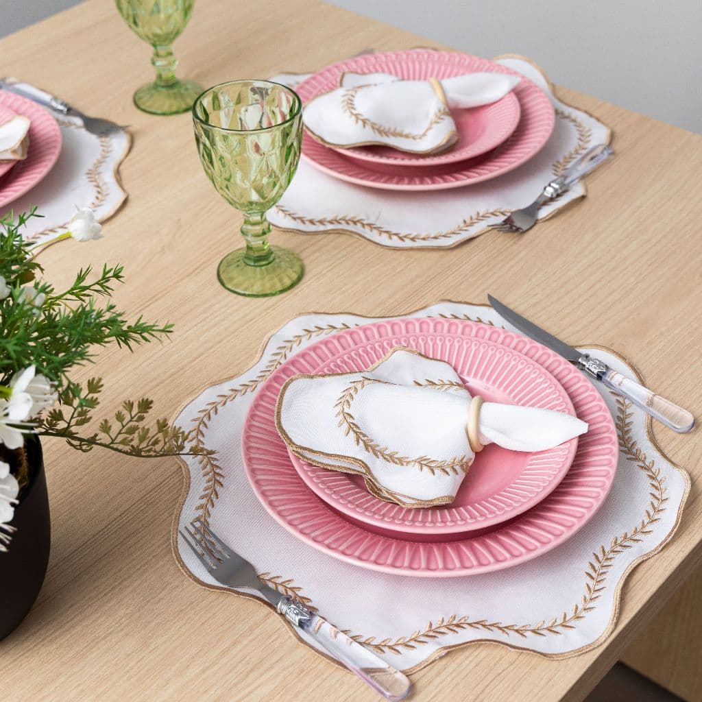 Kit Jogo Americano 4 Peças para 2 Lugares com Sousplats e Guardanapos – Mesa Posta Elegante e Sofisticada!