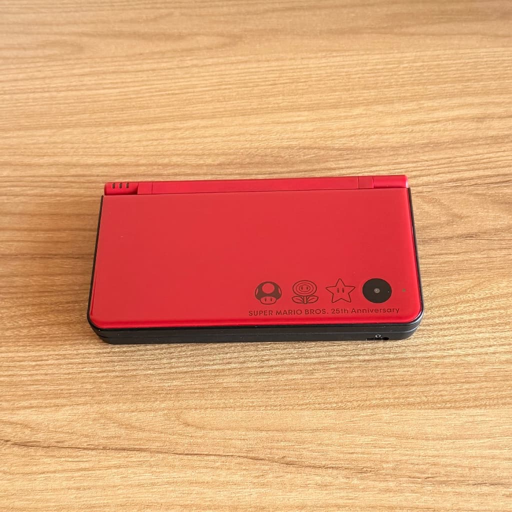 Nintendo DSi XL C/Jogos