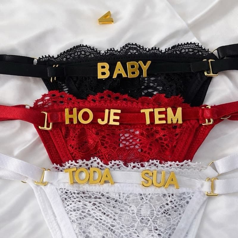 Calcinha Personalizada com Nome ou Frase em Renda Ajustável – Lingerie Fio Dental Sensual