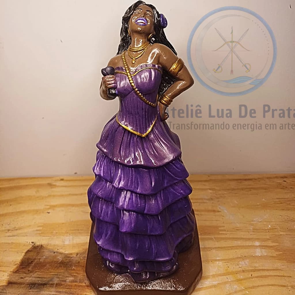 Imagem Pomba Gira Maria Mulambo para Firmezas e Assentamentos 25cm em Gesso Umbanda