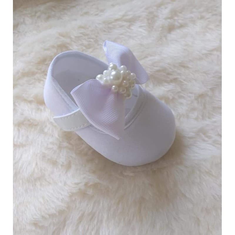 Sapatilha em tecido cacharrel laço pérola