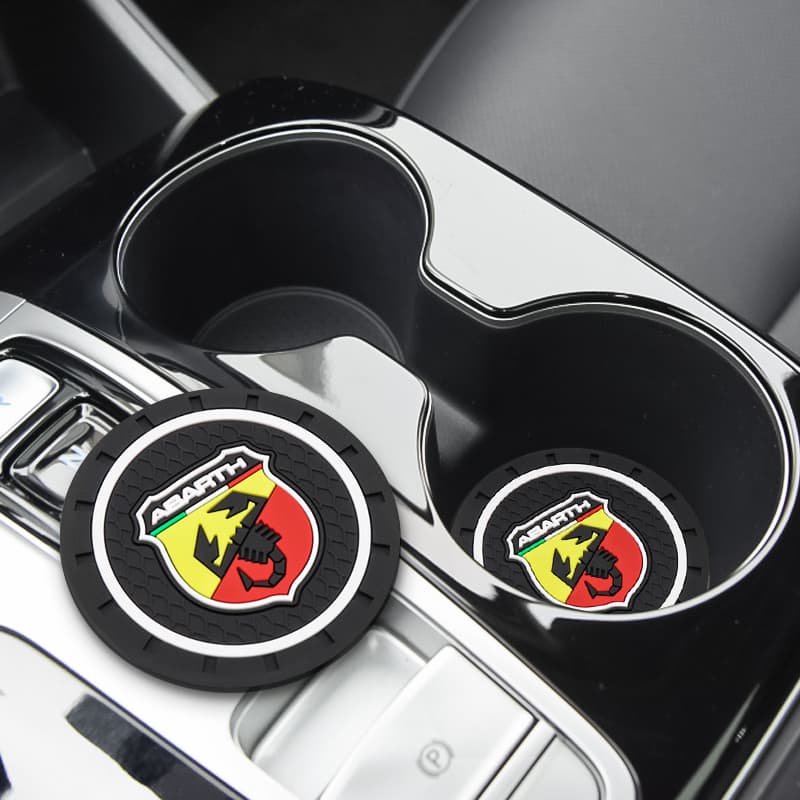Abarth Carro Coaster Water Cup Slot Mat Logotipo Do Guarnição De Silicone Para 500 500L 595 1100 Stilo Ducato Palio Punto