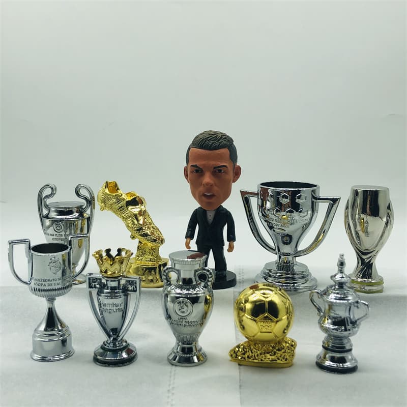 4cm Troféus De Metal Dos Campeões De Bonecos De Futebol