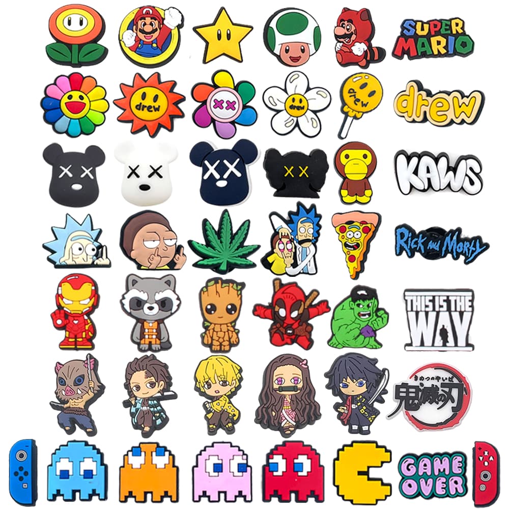 1 Pçs Anime Marcas Da Moda Estilos Bonito Sapato Encantos Pinos PVC DIY Sandálias Tamancos Acessórios Feminino