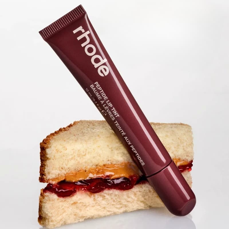 Rhode Skin Hailey Nova Fita Labial Curtida Com Sal