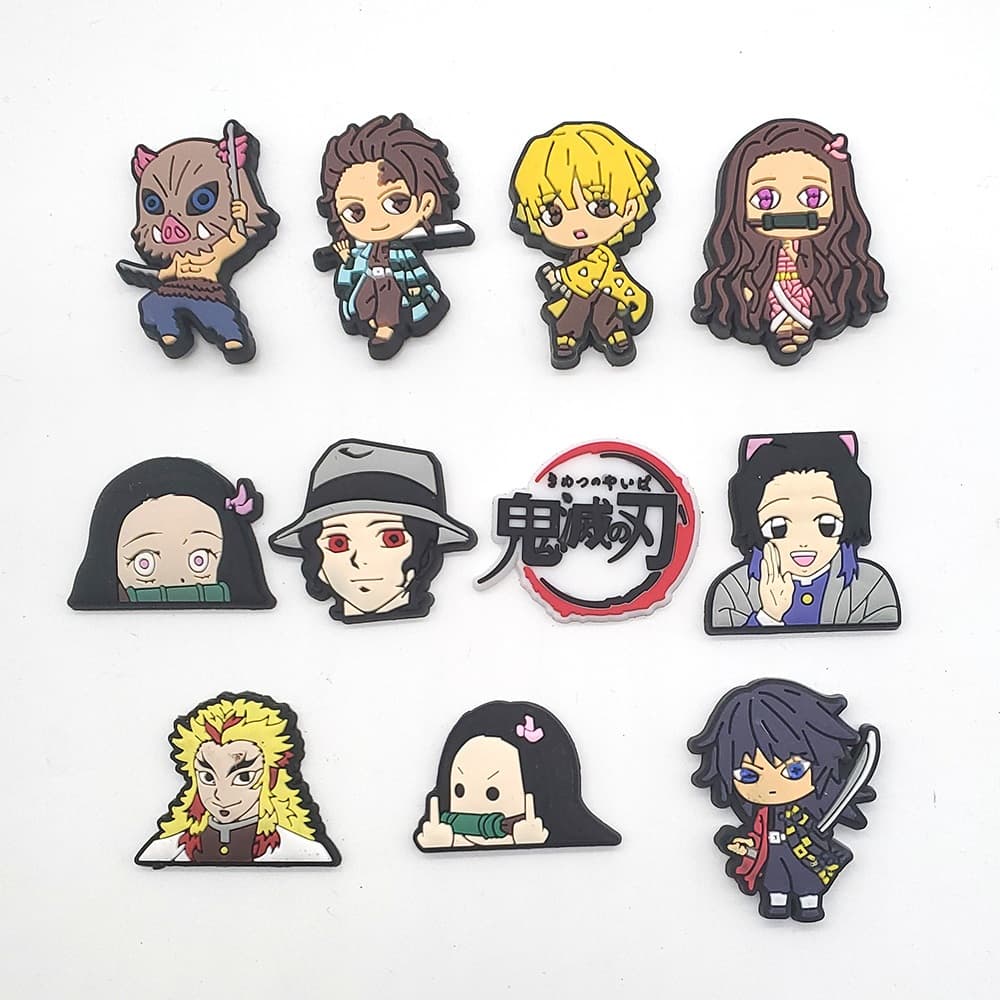 11 Estilo Sapato Encantos Decrations Dos Desenhos Animados Anime Sandálias Fivela PVC Acessórios Botão