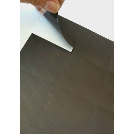 20 Ímãs 5x5cm de Manta Magnética Adesivada Cortadinha p/ Imã Geladeira com fotos