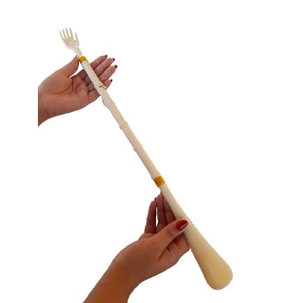 Kit Com 1 ou 2 Calçador De Sapato Longo 50cm Prático Coçar Costas Mãozinha