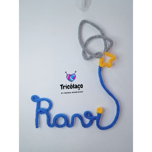 Nome Em Tricotin/ Decoração - Porta Maternidade/ Enfeite De Porta - Desenho médio