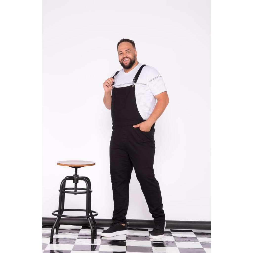 Macacão (Jardineira) Sarja Preto Plus Size