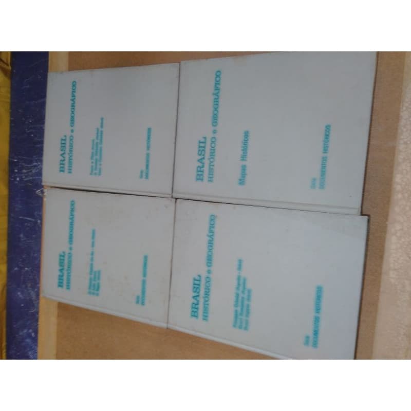 livro Brasil Histórico e Geográfico - série Documentos Históricos
