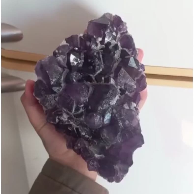 Ametista grande, natural, bruta fosca entre 1 a 3kg