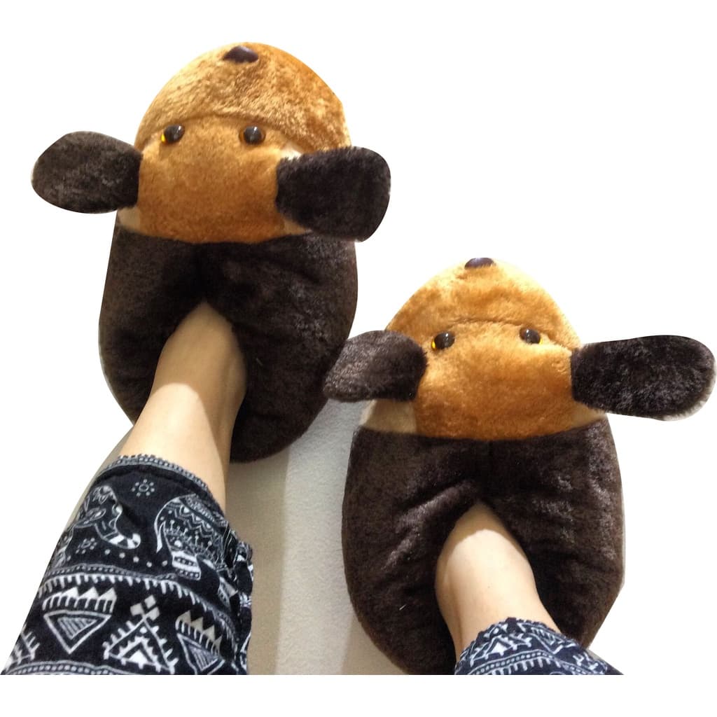 Pantufa Quentinhas cachorro marrom
