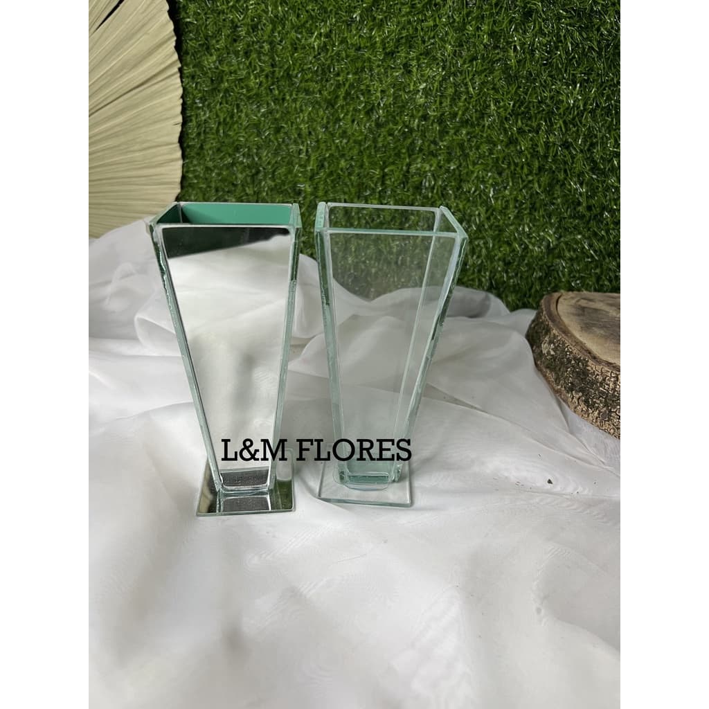 Vaso de Vidro decorativo alto e médio ideal para montagem de arranjos e decoração de mesa, festa, casamentos