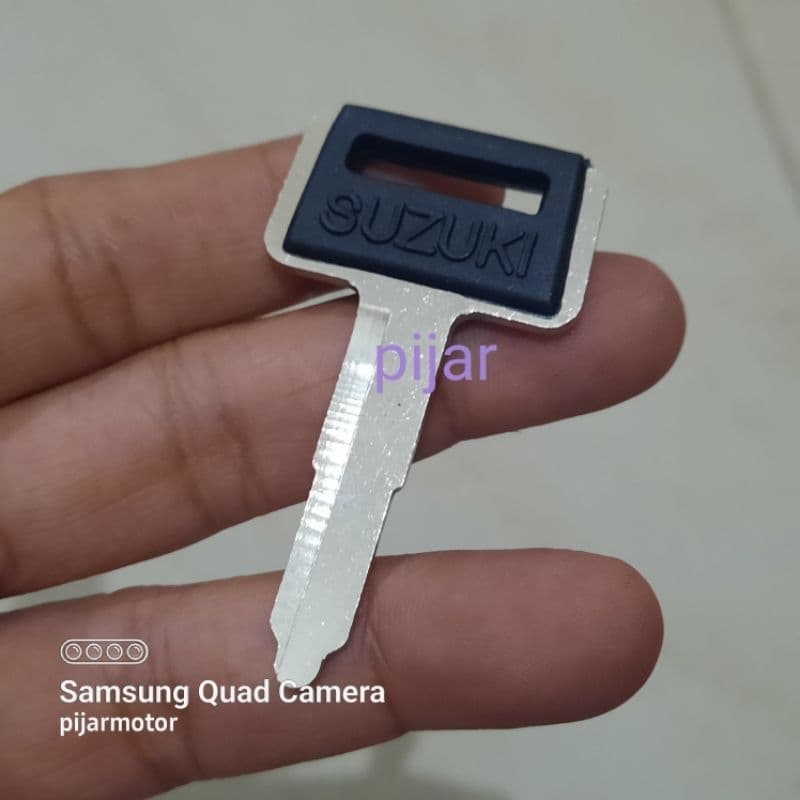 Matéria-Chave Duplicada Cega Em Branco , Ranhura Direita Crua , Suzuki Crystal Tornado RGR 150 Satria 120 Lumba