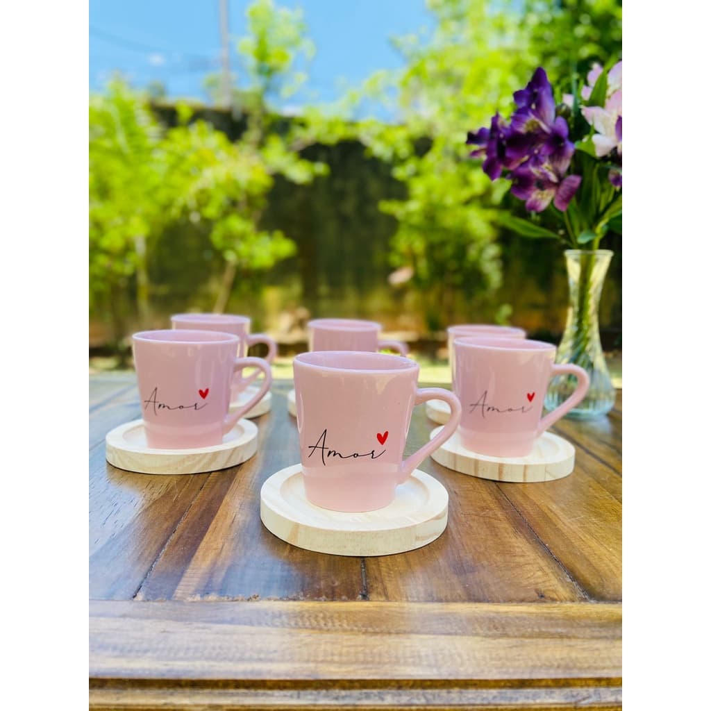 Kit 6 Xicaras / Canecas Porcelana Rosa C/ Pires De Madeira Redondo Amor Spot
