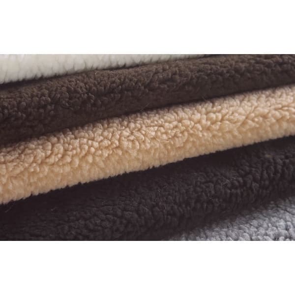 Tecido Carapinha/Alpaca 100% poliéster (Vendas por unidades a partir de 0,50cm x 1,60 largura)