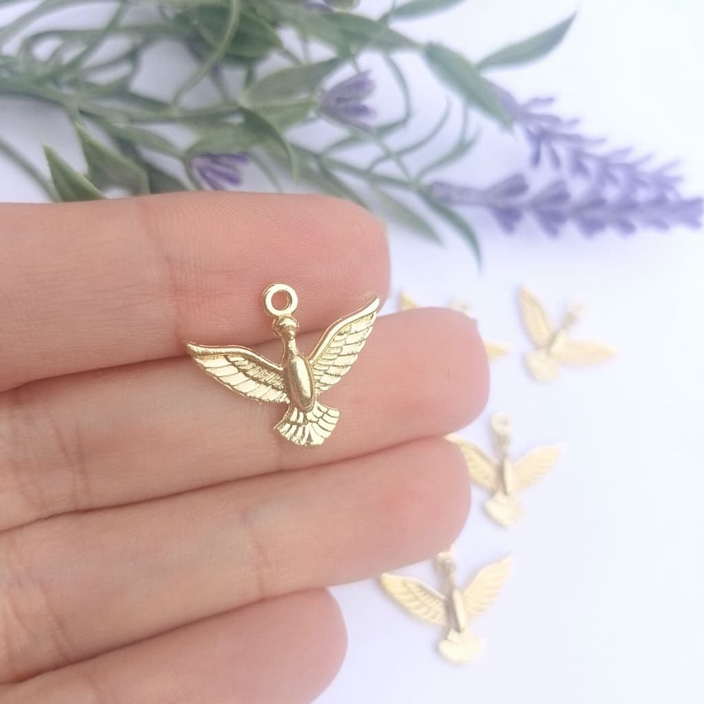 30 Pingentes Divino Espírito Santo Dourado - Pombinha da paz - Pingente para Artesanato e Velas