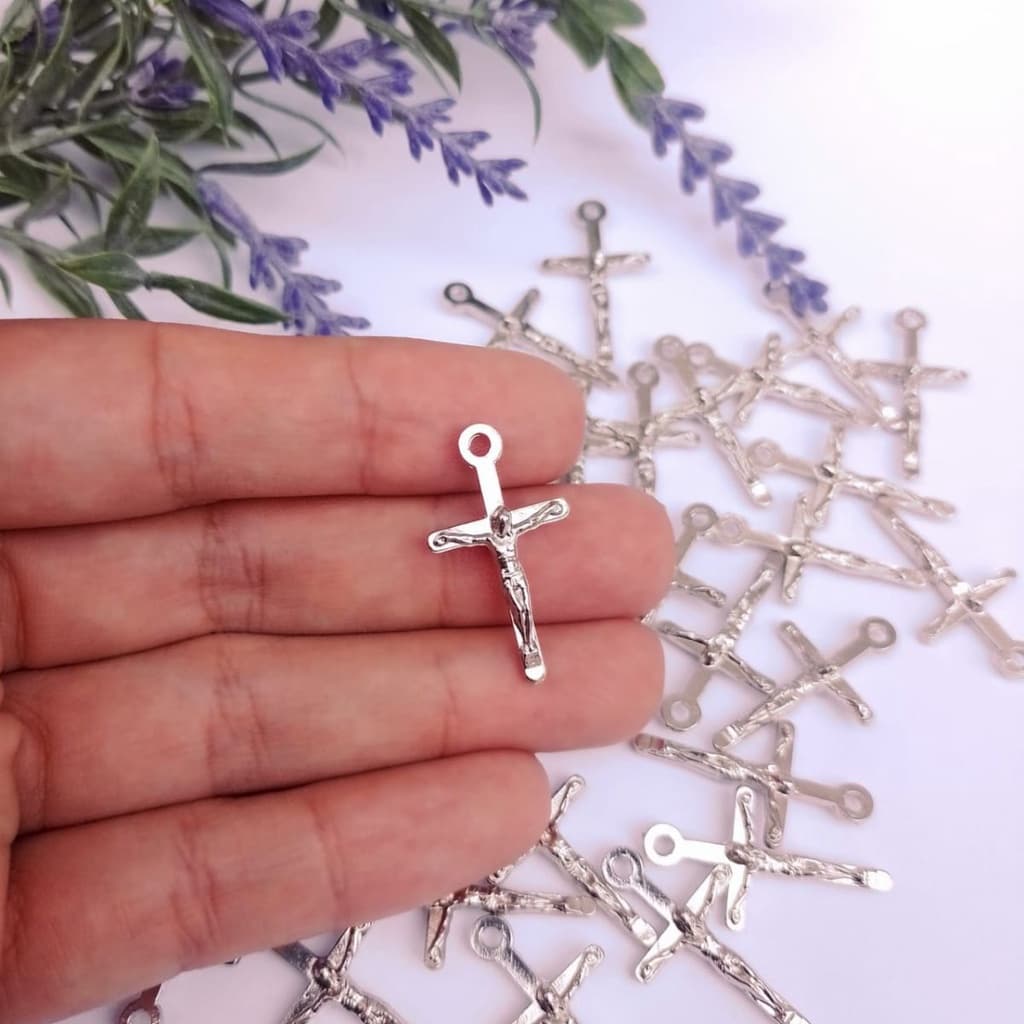 10 Cruz Pequena Dupla face Reta Níquel - Pingente Cruz para Terços de Pulso e Lembrancinhas