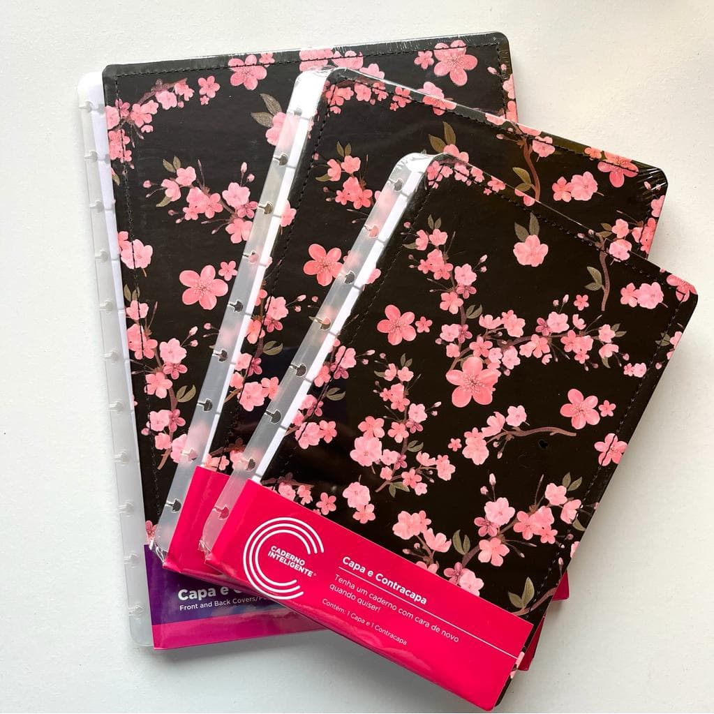 Capa e Contracapa Classical Rose Black by GoCase para Caderno Inteligente | Tamanho A5, Médio ou Grande