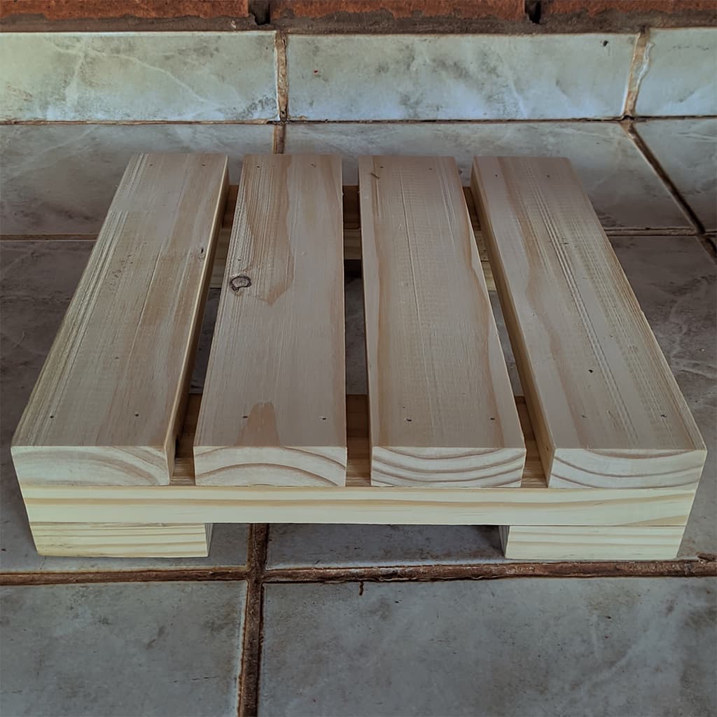 Suporte Para Vasos e Botijão Madeira Pinus Modular 30x30