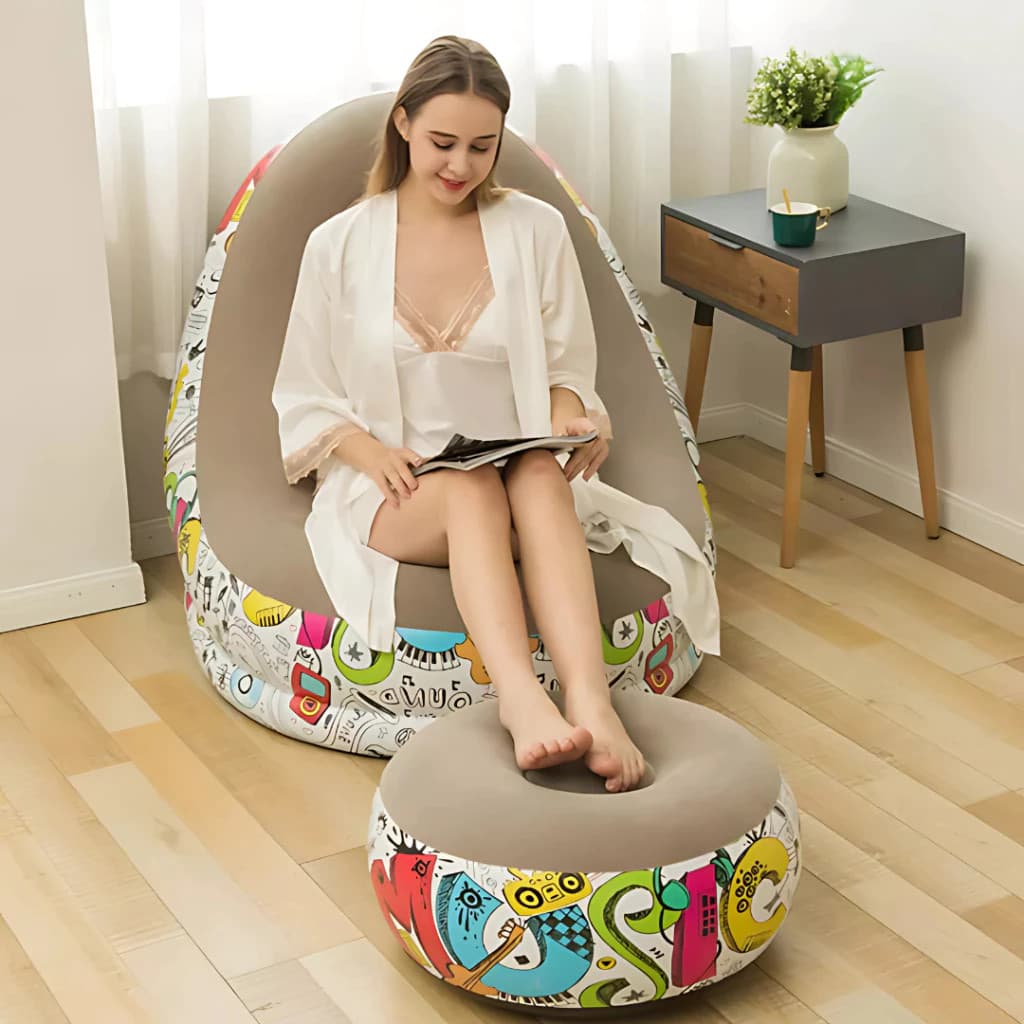 Poltrona Inflável Super Lounge Grafite + Puff Aveludado Diversas Cores SUPER U