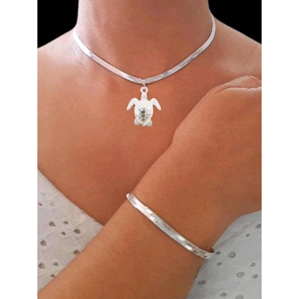 Kit Colar Laminado c/ Pulseira  Feminino + Pingente Tartaruga Banhado a Prata 925 RN05
