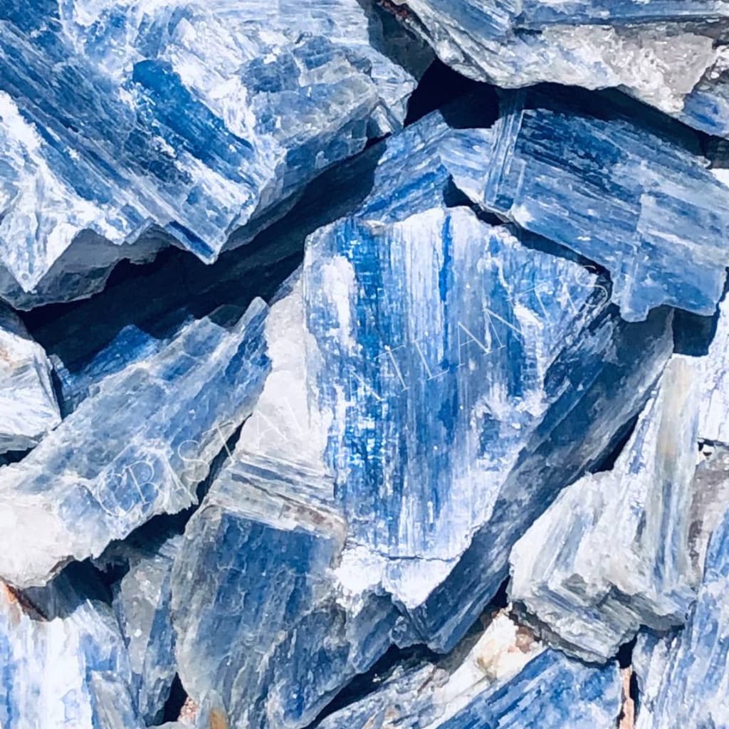 Cianita Azul Pedra Bruta Natural 100g