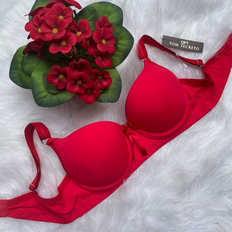 Sutiã com Bojo e Alça Reforçada