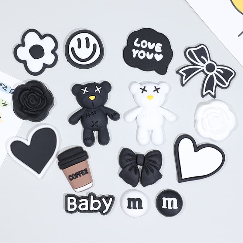 Encantos de sapatos de decorações de urso acessórios de PVC com botão e sandálias pinos de pingente com presentes