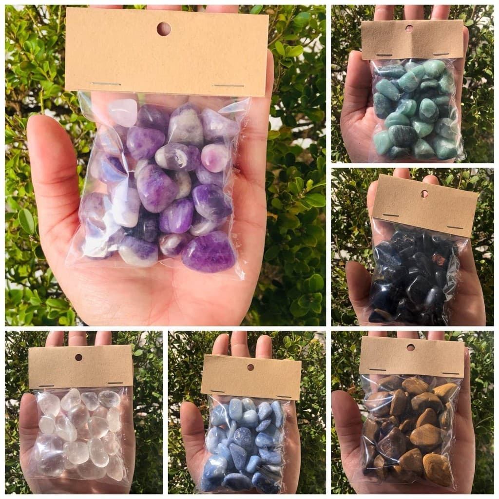 Saquinho com 100g de Cristais e Pedras Naturais Brutas e Roladas