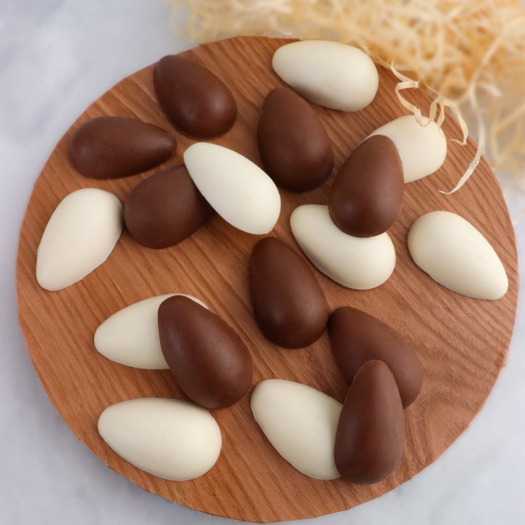 1~4 FORMA BWB SIMPLES SP PÁSCOA  OVO LISO 10 g 3681 Lançamento Pascoa