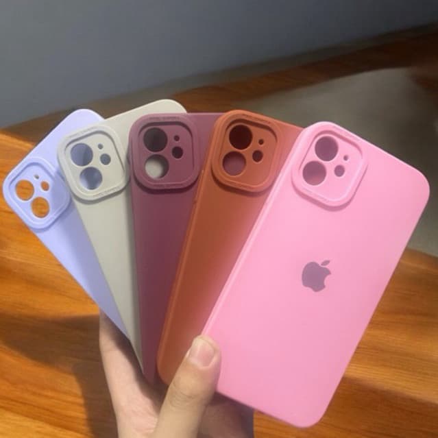Capa Capinha Para IPhone 11 11pro 11promax Silicone Aveludada C/ Proteção na Câmera Fechada Quadrada