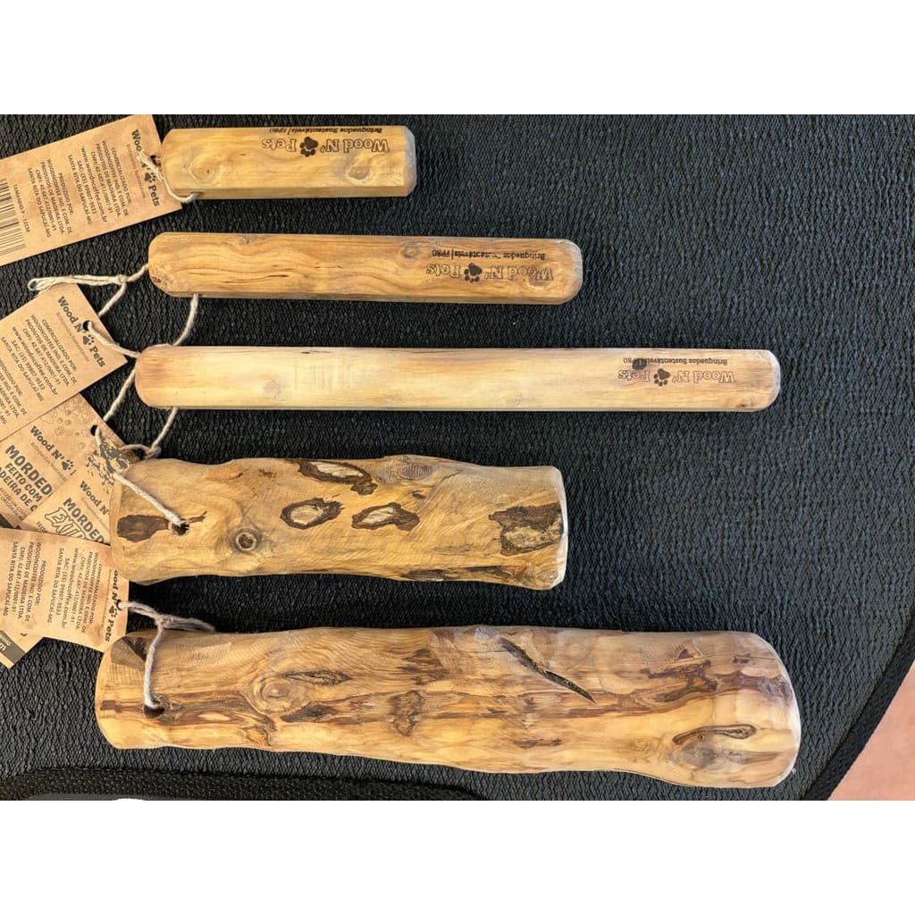 Mordedor e Brinquedo Ecológico Para Cachorro Madeira Natural de Café Sabor Coco