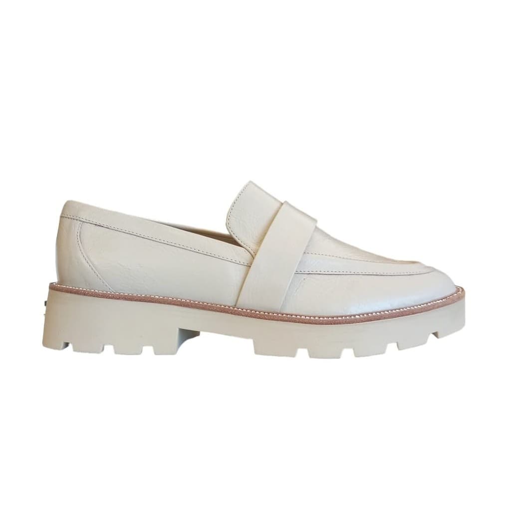 Oxford / Loafer em Couro Off White Com Strass Cecconello