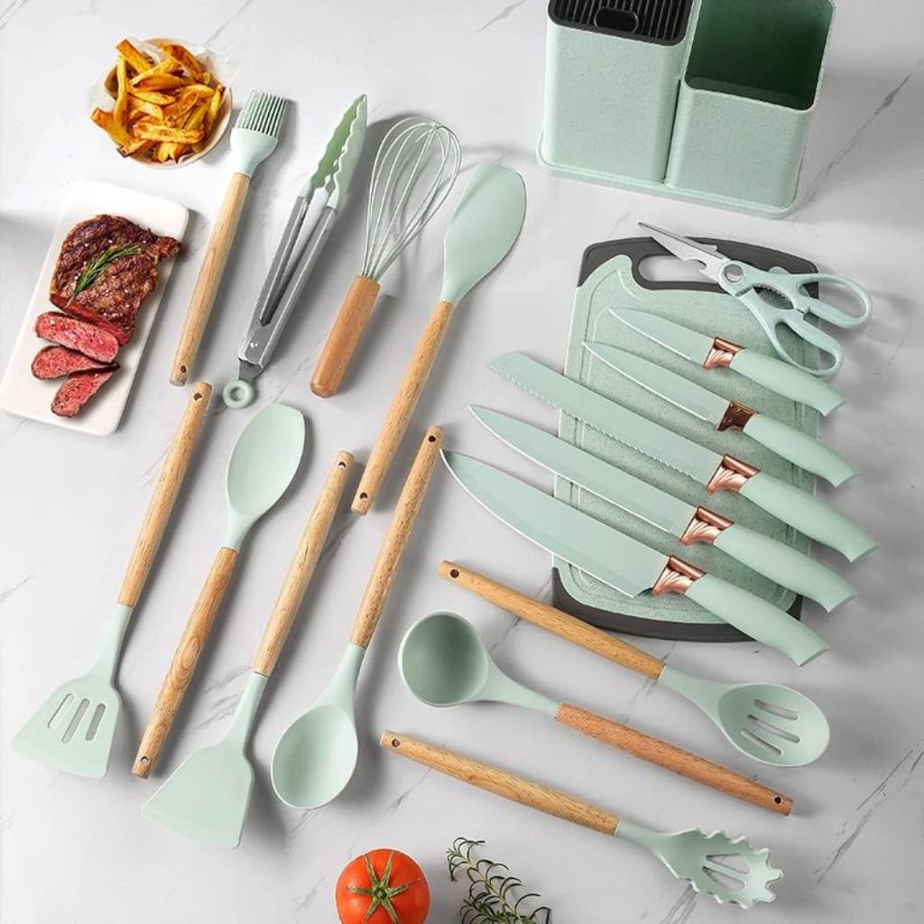 Mini Kit Completo Jogo Utensílios de Cozinha Luxo 19 Peças Com Tábua em Silicone Espátula Faca Tesoura 890g