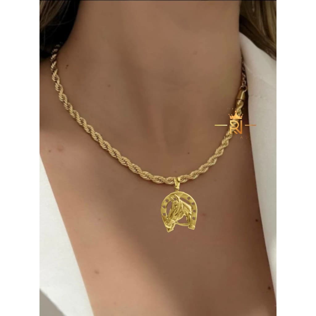 Colar Feminino Cordão Baiano Banhado Dourado C/Pingente Ferradura Aço Inox Antialérgico 11 rn