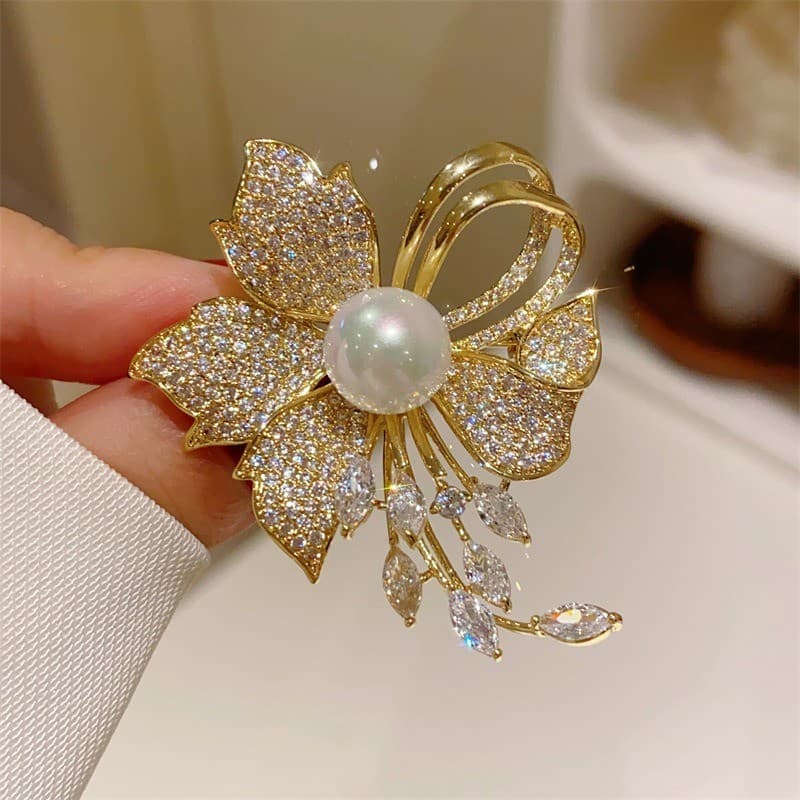 Broche de Diamante com Pérolas de Alta Qualidade Acessórios de Vestuário Alfinete Versátil para Mulheres broche flor