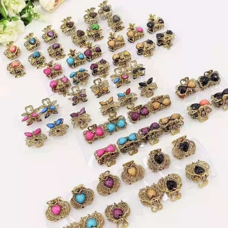 Kit com 12 unidades de mini piranha metal para cabelo