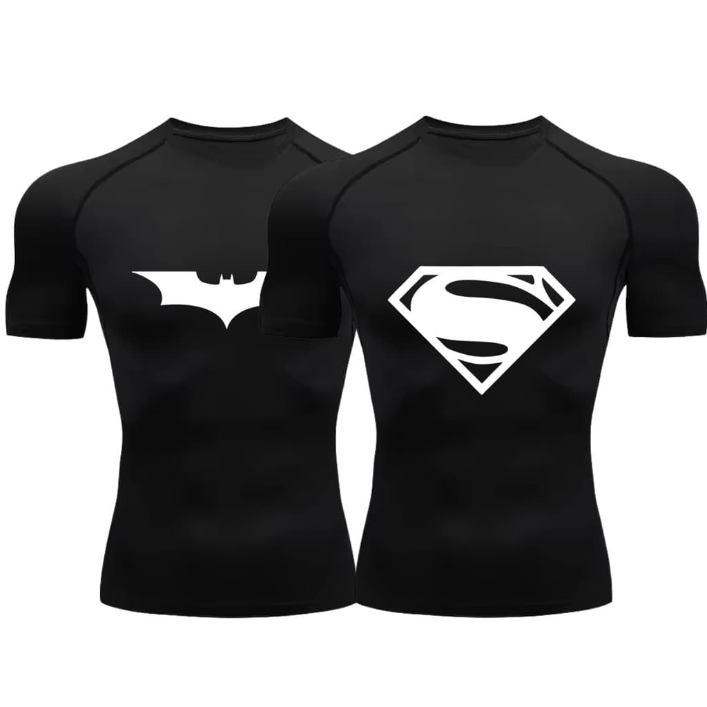 Kit 2 Camisetas Compressão Proteção Uv Estampada Tecido Gelado Segunda Pele Manga Curta Heróis Batman E Super Homem