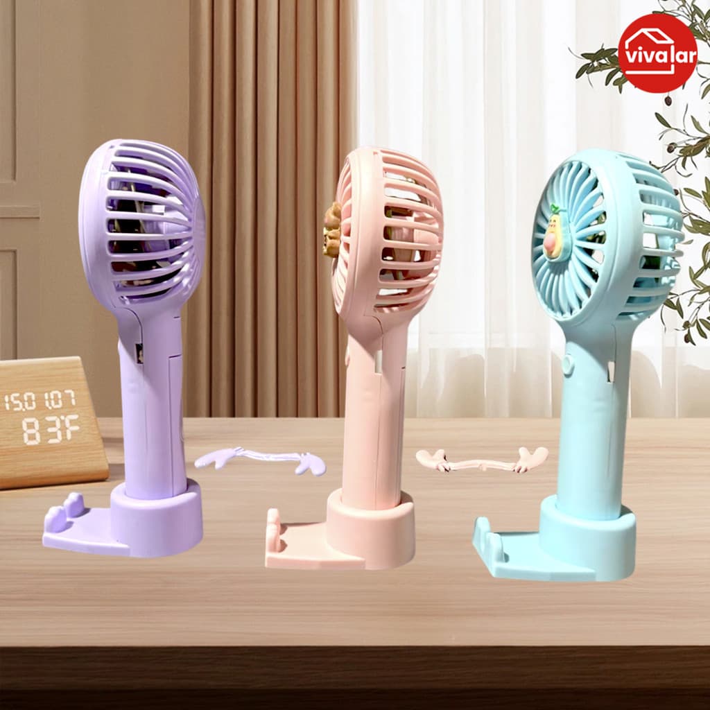 O ventilador portátil adorável é extremamente conveniente para ser levado.