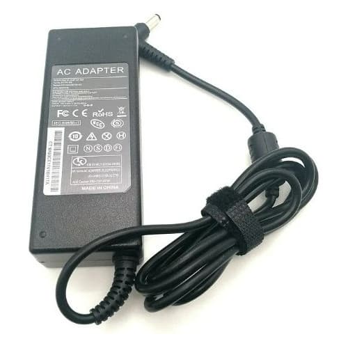 Fonte Notebook 90w 19v 4.74a P/ Positivo Asus Sti 5,5x2,5mm