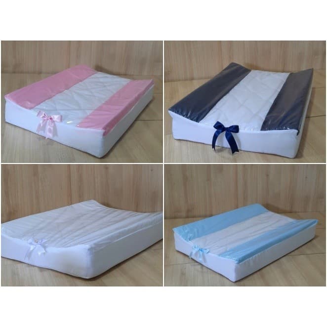 Trocador de Cômoda Anatômico Capa Plastificada Fraldas Quarto do Bebê Menino Menina