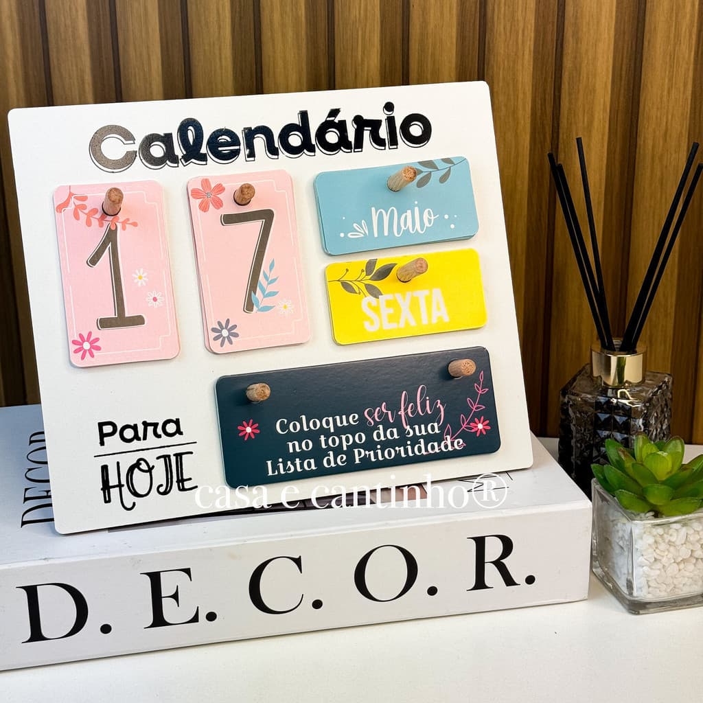 Calendário de Mesa Decorativo com Placas Coloridas Permanente Escritório