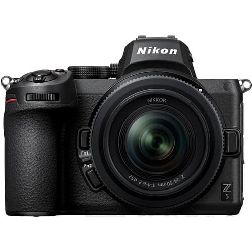 CÂMERA NIKON Z5 MIRRORLESS COM LENTE 24-50MM