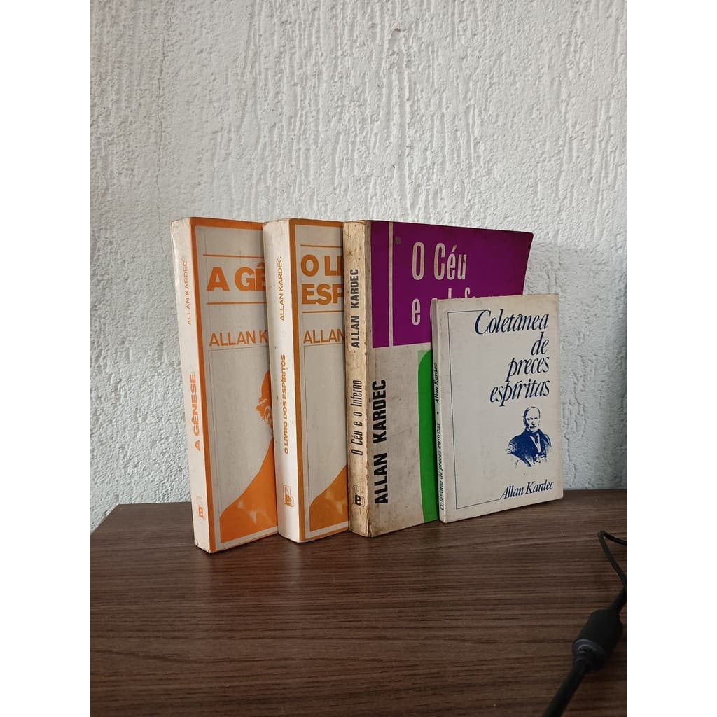 Quatro Livros de Allan Kardec de Allan Kardec