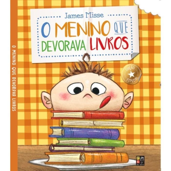 Livro O Menino que Devorava Livros - Cartonado - Pé da Letra